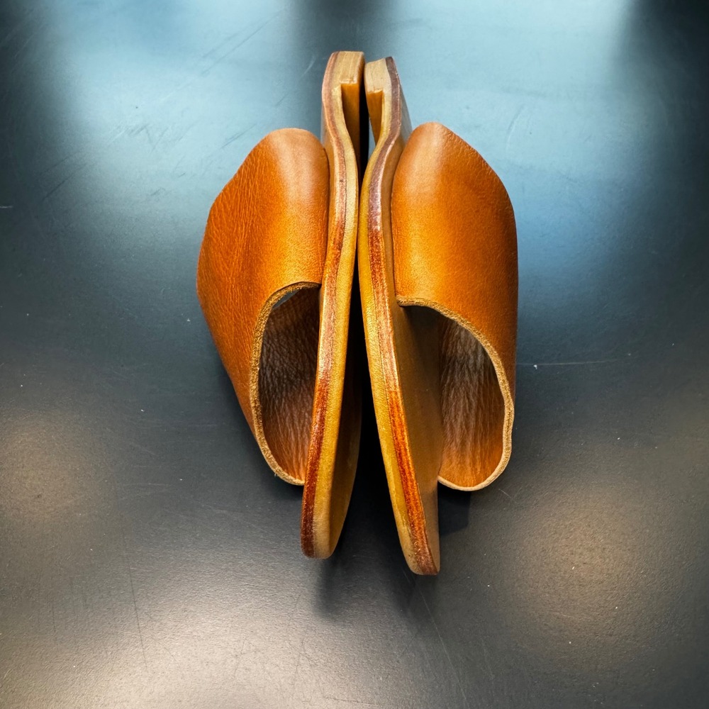 St. Agni Women 10.5 EU 41 Tan Leather Slide Sandals Flat Minimalist Handcrafted - Picture 3 of 10